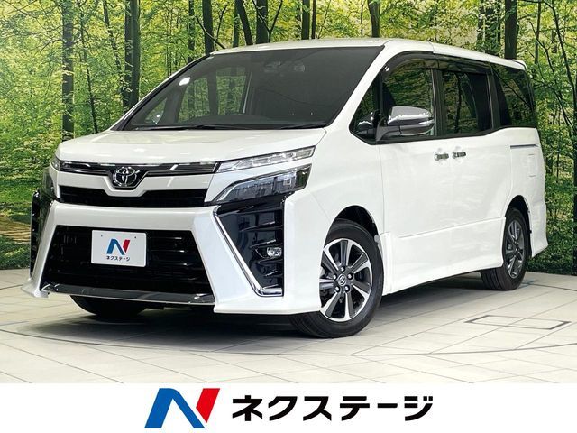 TOYOTA / VOXY