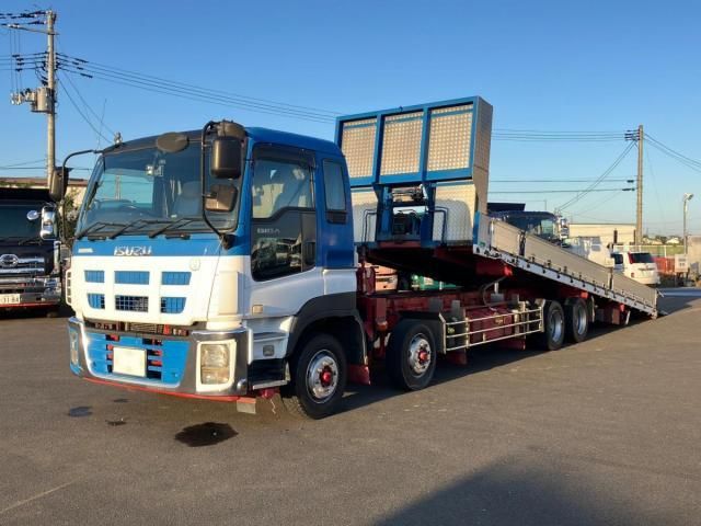 ISUZU / GIGA