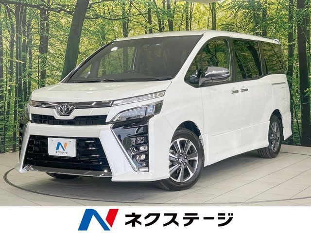 TOYOTA / VOXY