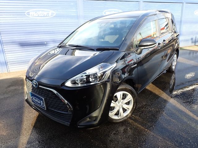 TOYOTA / SIENTA HYBRID