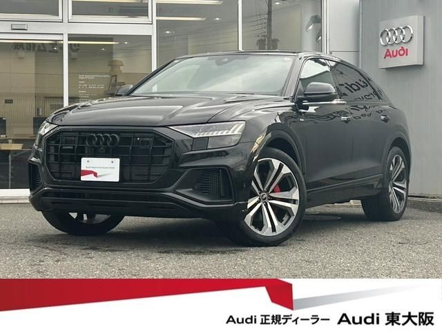 AUDI / AUDI Q8