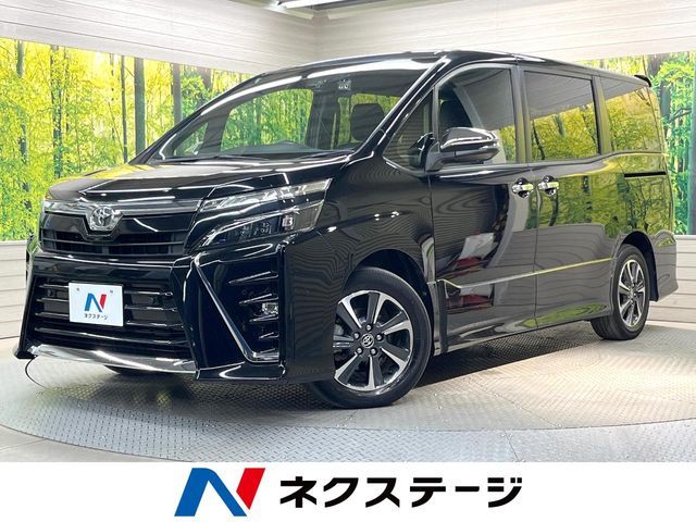 TOYOTA / VOXY