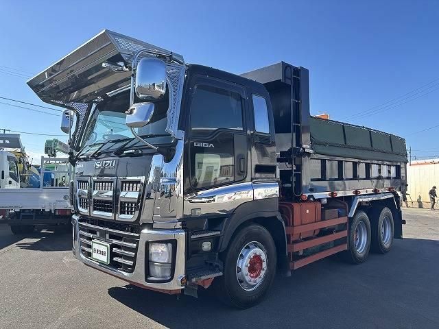 ISUZU / GIGA