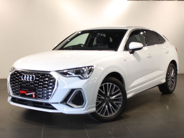 AUDI / AUDI Q3 SPORTBACK
