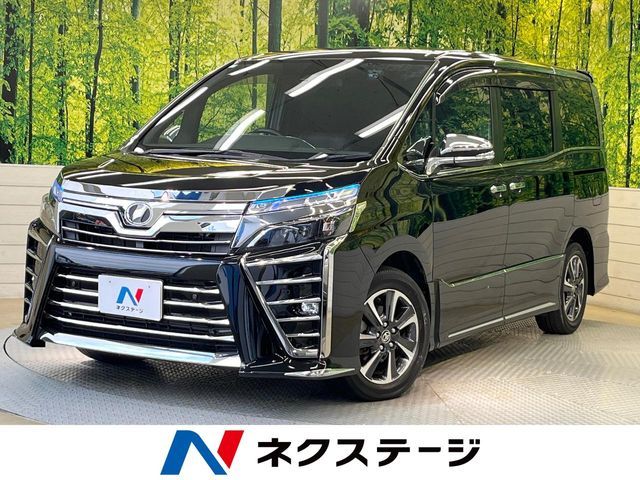 TOYOTA / VOXY