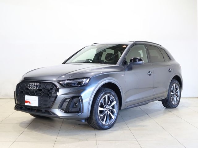 AUDI / AUDI Q5