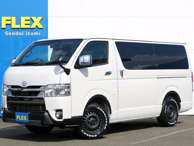 TOYOTA / HIACE van 4WD