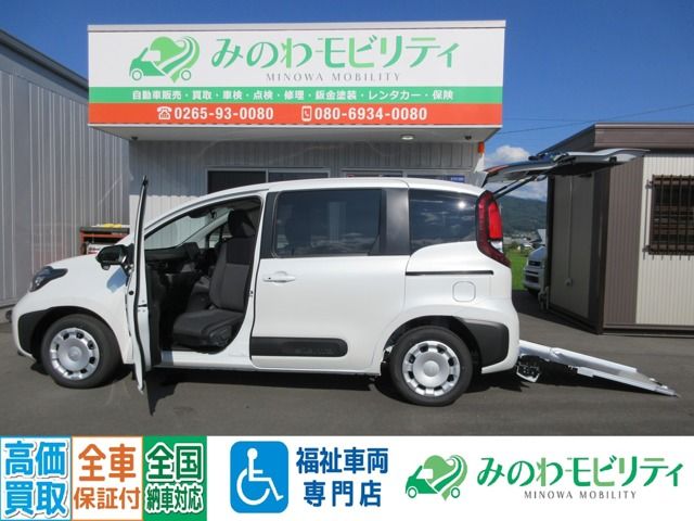 TOYOTA / SIENTA