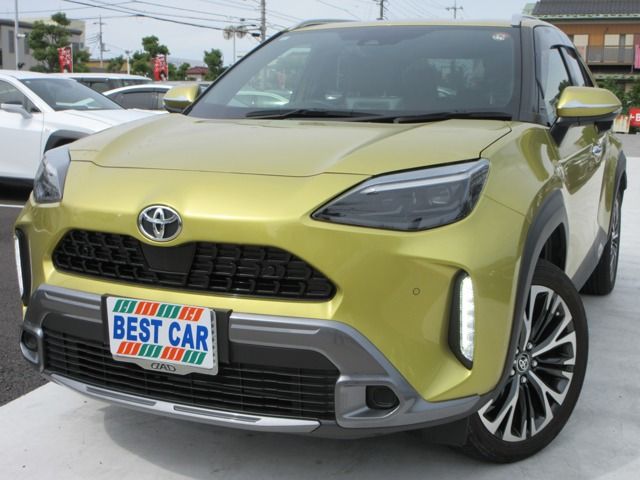 TOYOTA / YARIS CROSS