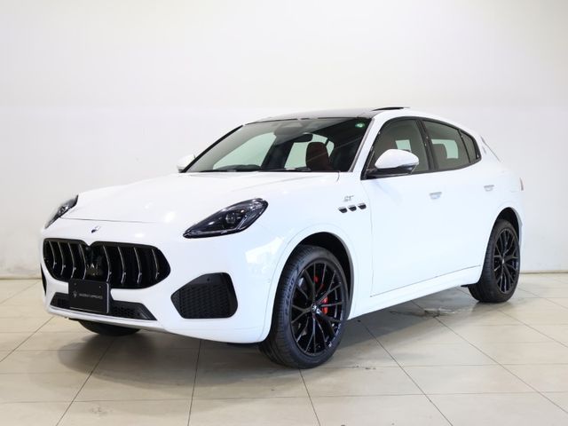 MASERATI / MASERATI Grecale