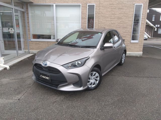 TOYOTA / YARIS HYBRID