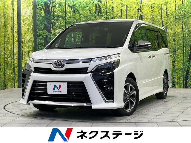 TOYOTA / VOXY