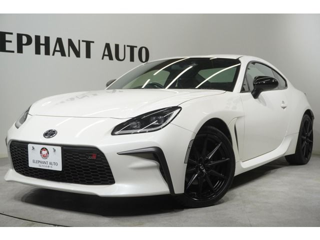 TOYOTA / GR86