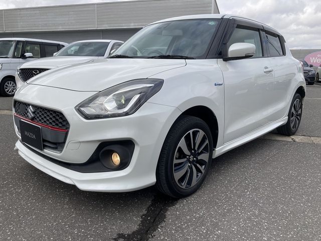 SUZUKI / SWIFT 4WD