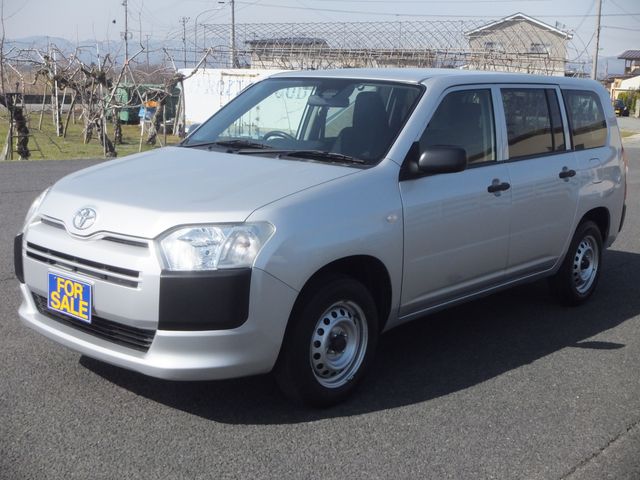 TOYOTA / PROBOX van 4WD