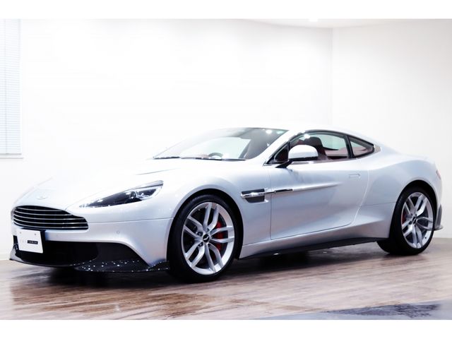 ASTON MARTIN / ASTON MARTIN