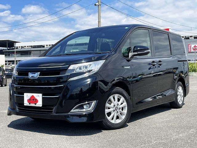 TOYOTA / NOAH HYBRID