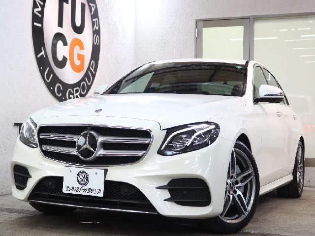 MERCEDES BENZ / MERCEDES BENZ E class sedan