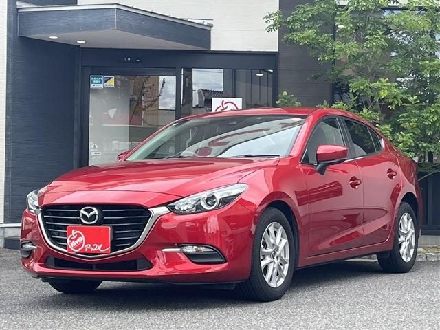 MAZDA / AXELA sedan