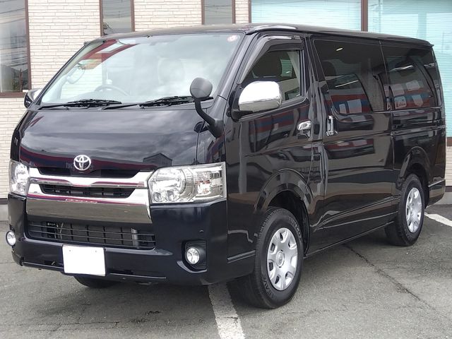 TOYOTA / REGIUSACE van 4WD