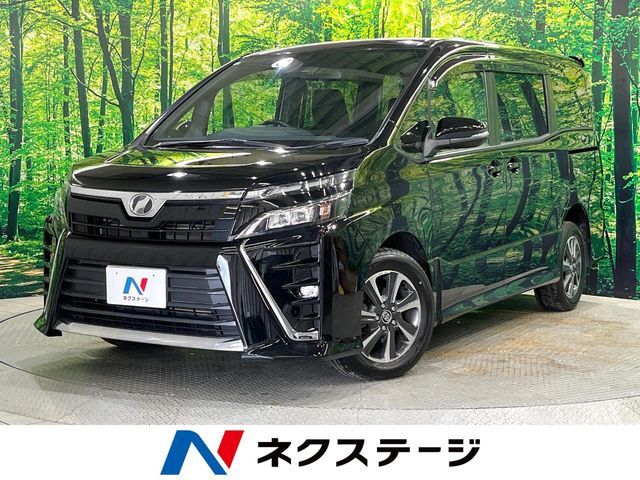 TOYOTA / VOXY 4WD