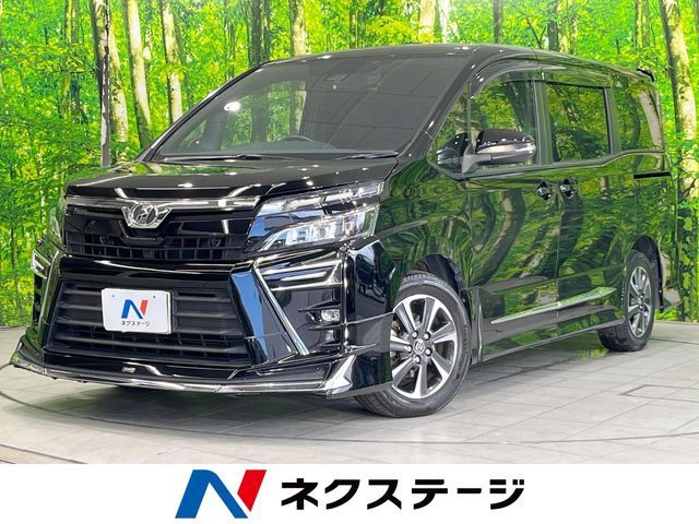 TOYOTA / VOXY