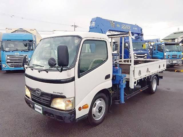 HINO / DUTRO