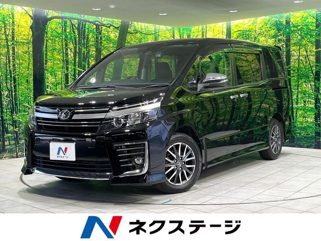 TOYOTA / VOXY