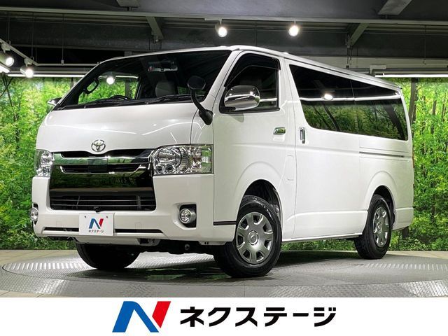 TOYOTA / HIACE van 4WD