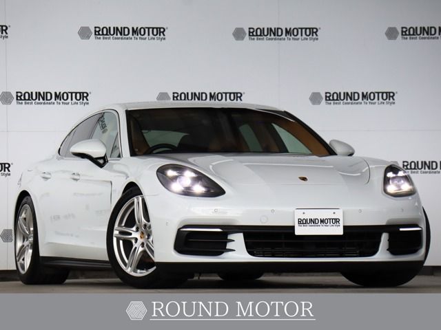 PORSCHE / PORSCHE PANAMERA