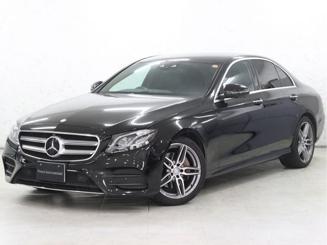 MERCEDES BENZ / MERCEDES BENZ E class sedan
