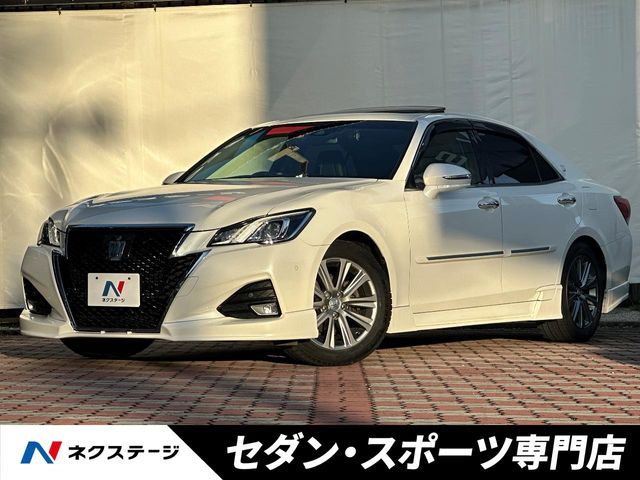 TOYOTA / CROWN sedan hybrid 4WD