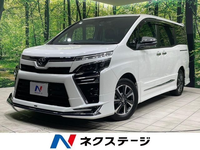 TOYOTA / VOXY