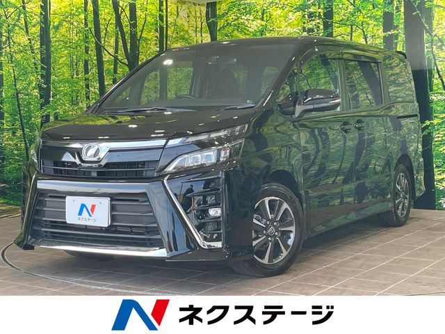 TOYOTA / VOXY