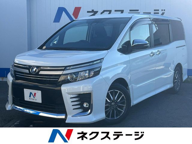 TOYOTA / VOXY