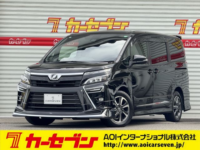 TOYOTA / VOXY