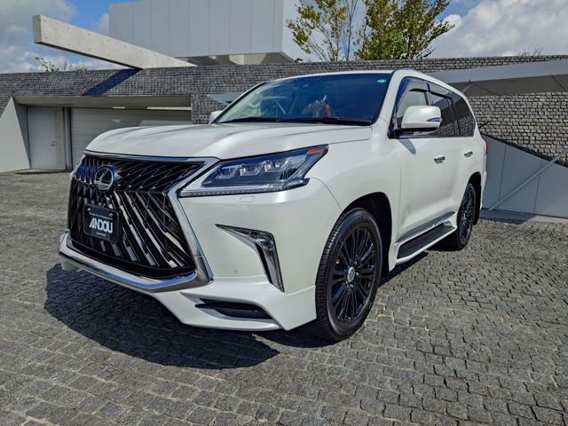 TOYOTA / LEXUS LX570 AWD