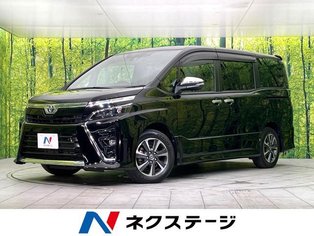 TOYOTA / VOXY