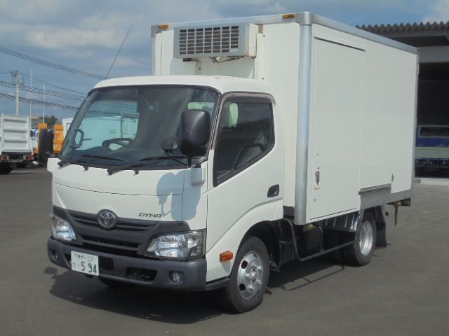 TOYOTA / DYNA