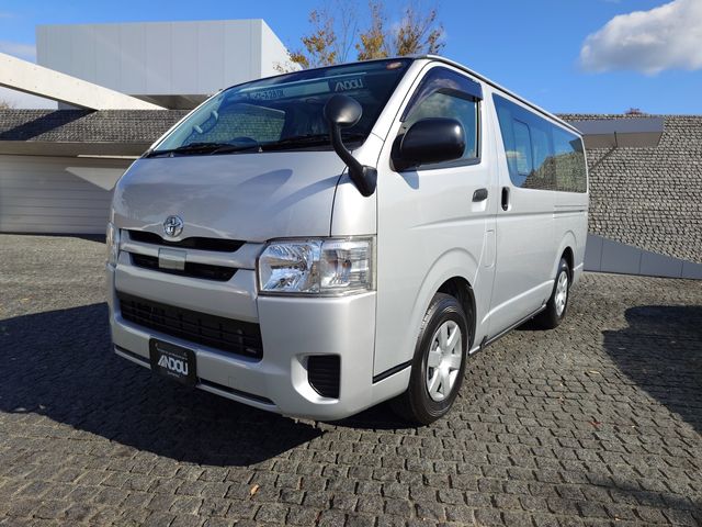 TOYOTA / HIACE van 1.15t 2WD