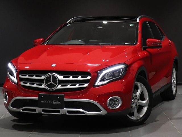 MERCEDES BENZ / MERCEDES BENZ GLA class