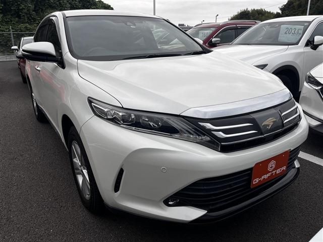 TOYOTA / HARRIER 2WD
