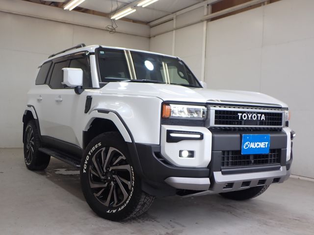 TOYOTA / LANDCRUISER 250