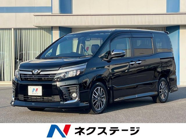 TOYOTA / VOXY