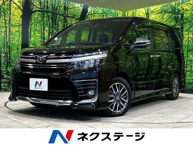 TOYOTA / VOXY