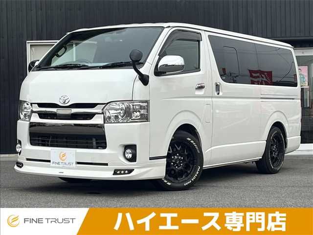 TOYOTA / REGIUSACE van 2WD
