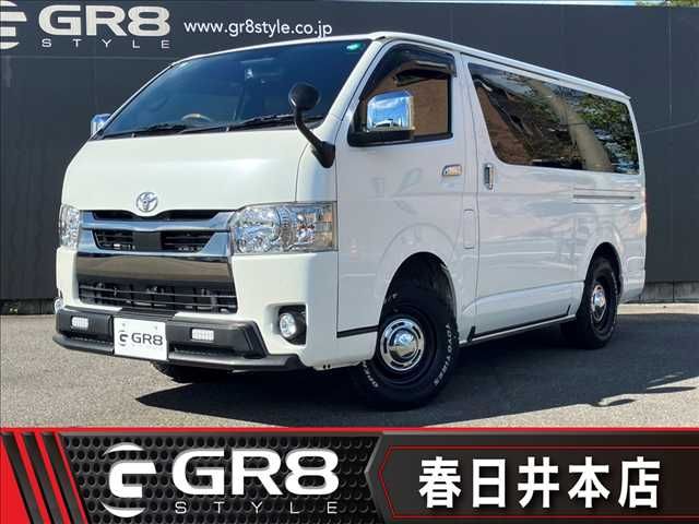 TOYOTA / HIACE van 4WD