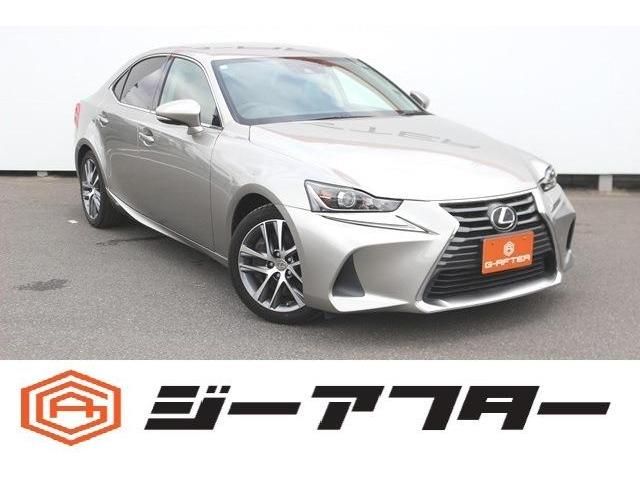 TOYOTA / LEXUS IS200t