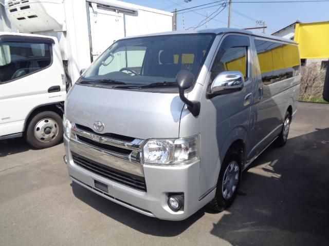 TOYOTA / HIACE van 2WD