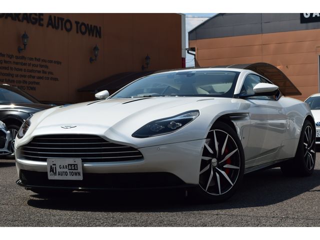 ASTON MARTIN / ASTON MARTIN